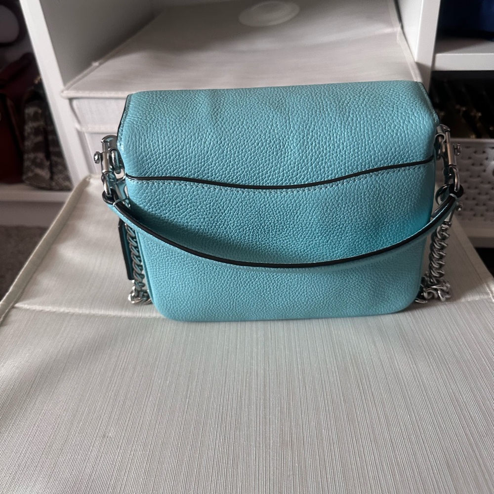 EUC Coach Cassie 19 Blue Leather Crossbody Bag - Picture 3 of 8